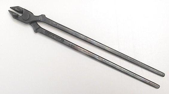 Bloom 5/16" Forging Tongs