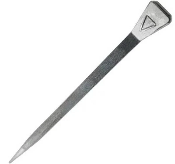 Delta E6 Slim Horseshoe Nail 250 Count Box