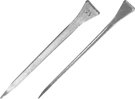 Mustad Concave 3 Horseshoe Nail 250 Count Box